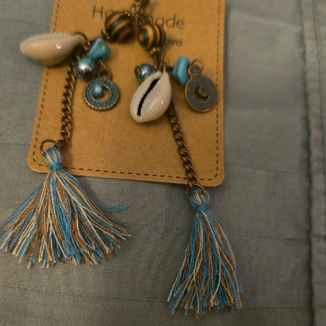 Bohemian Tassel And Shell Earrings 5$